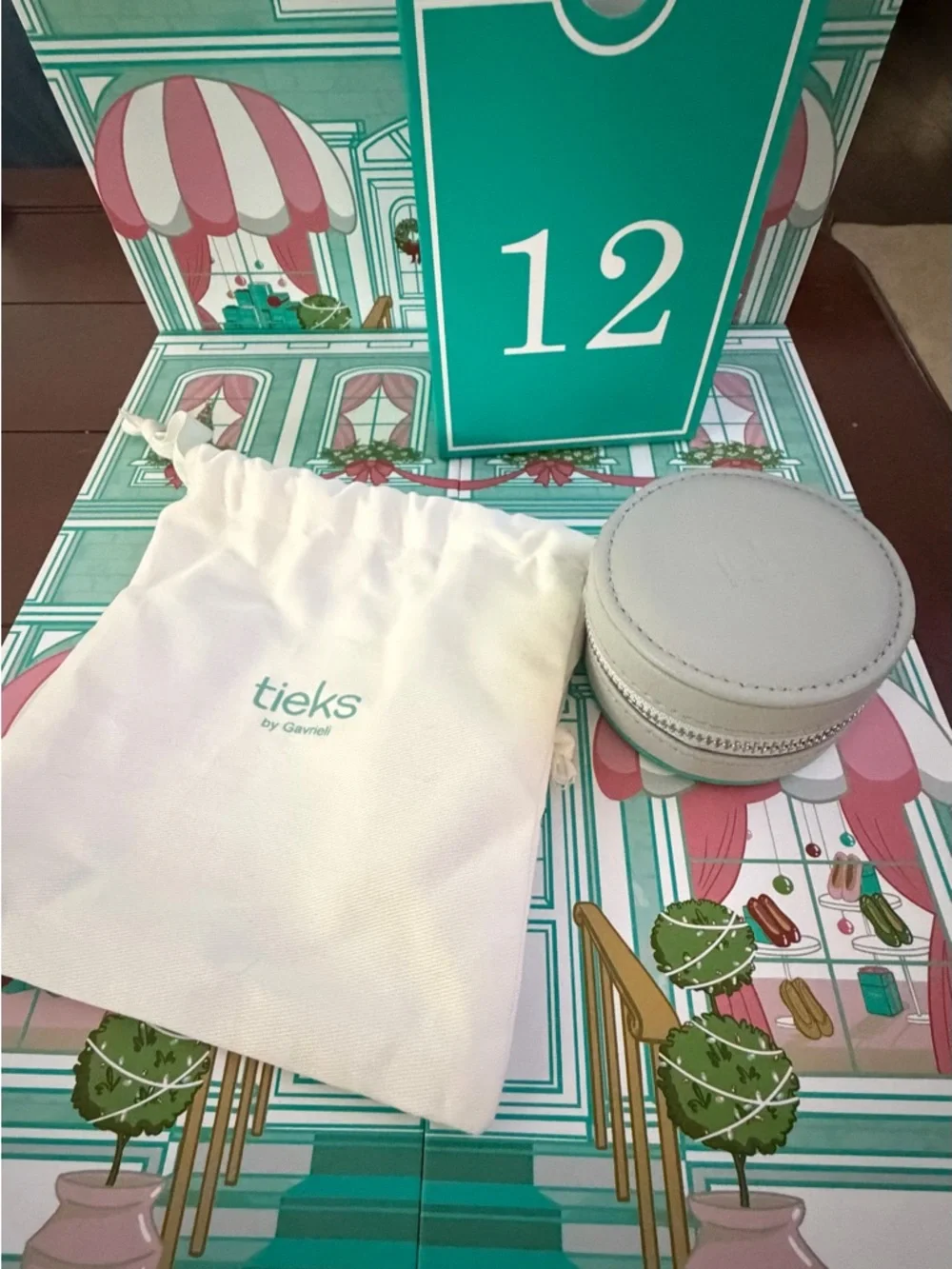 Tieks 2025 Advent Calendar Travel Jewelry case Dove Gray New with pouch - Picture 3 of 5